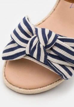 Friboo Niños Sandalias - Dark Blue 13 Friboo Niños Sandalias - Dark Blue -Friboo Ventas 2024 ba8ec47702c24a3292a414784f65f2bd