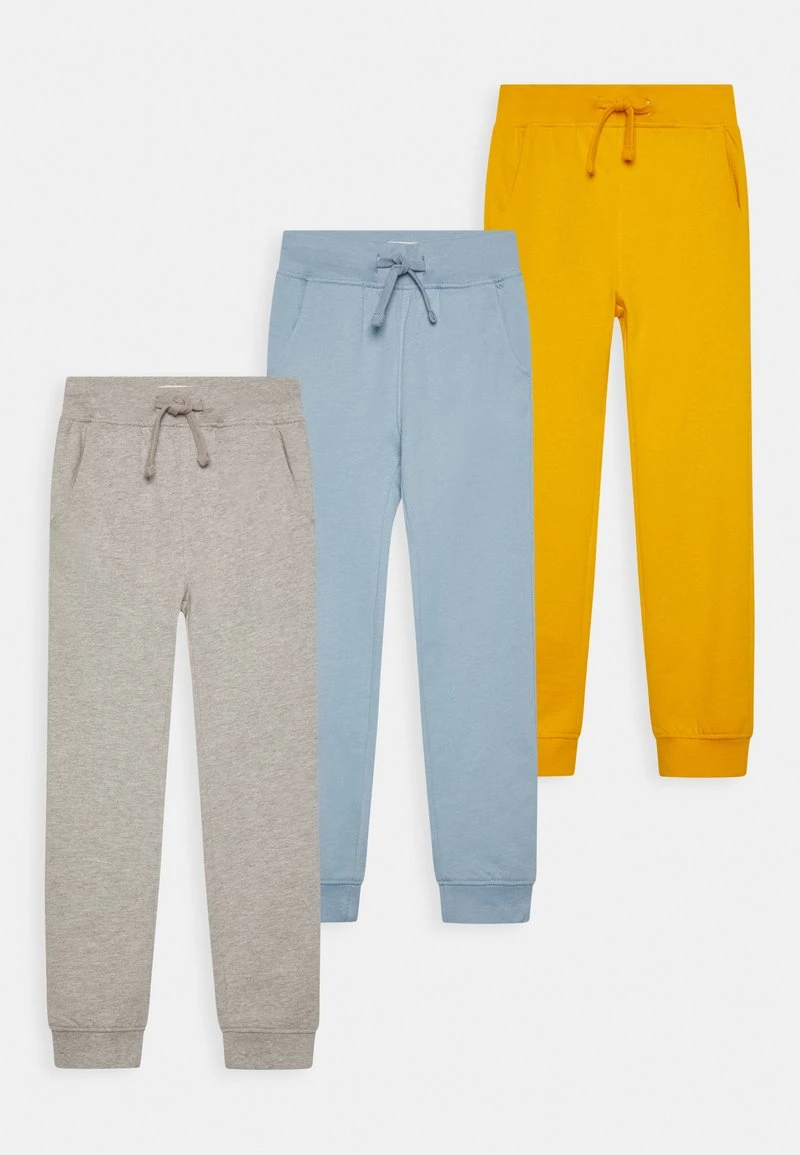 Friboo Niños 3 PACK BASIC BOYS SWEATPANTS - Pantalones Deportivos - Grey, Ochre, Blue 3 Friboo Niños 3 PACK BASIC BOYS SWEATPANTS - Pantalones Deportivos - Grey, Ochre, Blue