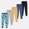 Friboo Niños BASIC BOYS SWEATPANTS 5 PACK - Pantalones Deportivos - Multi-coloured 2 Friboo Niños BASIC BOYS SWEATPANTS 5 PACK - Pantalones Deportivos - Multi-coloured -Friboo Ventas 2024 f9601525717b48ba991fee52733394ea